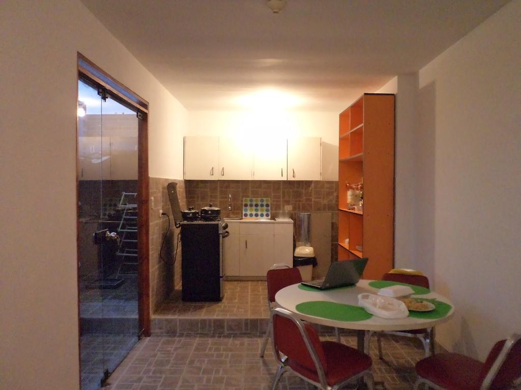 A Pousada La Casa De Karla Lima Quarto foto